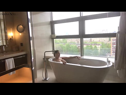 ❤️ Une énorme nana se branlant passionnément la chatte dans la salle de bains ❤❌ Vidéo de baise at porn fr.chengchengsm4.top
